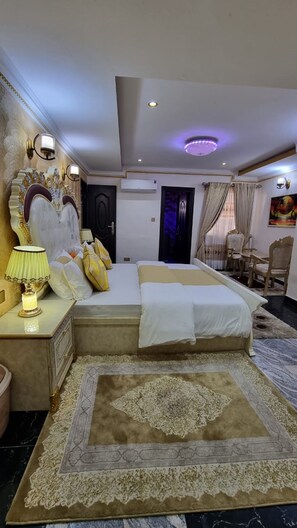 In-room safe, blackout curtains, soundproofing, iron/ironing board