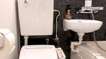 ヘアドライヤー、タオル