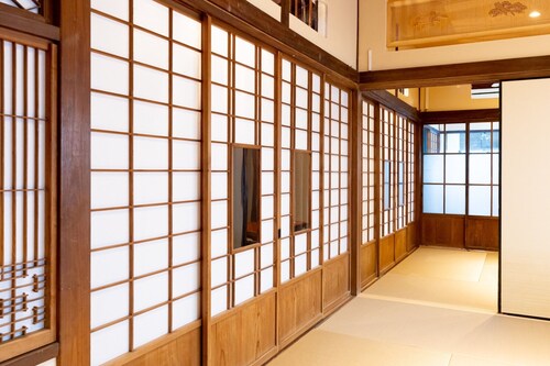 80 years old an old folk house Bettei Enoshima  / Kamakura Kanagawa