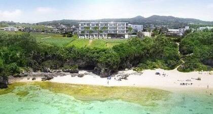 307 Waves seen from the room on the top floor A - 307 / Kunigami-gun Okinawa