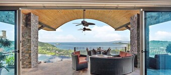 Luxury Oceanview | Gym | Airport Transfer Included