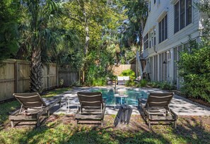 Pool - Stay @ Casa Tortuga on Isle of Palms (Isle Of Palms)