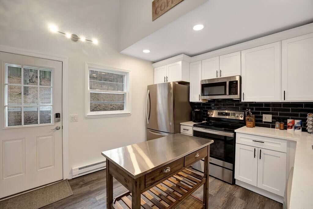 The Peppercorn Tree Haus-10 Mins to Slopes