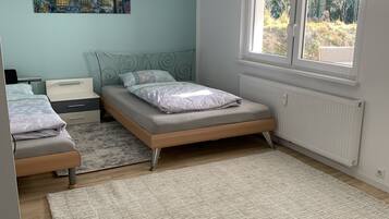 3 Schlafzimmer, Bügeleisen/Bügelbrett, kostenloses WLAN, Bettwäsche