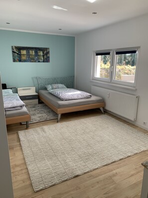 3 Schlafzimmer, Bügeleisen/Bügelbrett, kostenloses WLAN, Bettwäsche