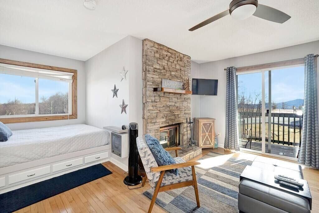 Blue Mtn Roost/Pool/H.Tub/Sauna/Arcade/2nd Floor