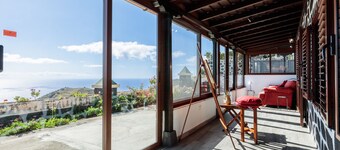 Panoramic views and ideal area to rest and see the island of La Palma