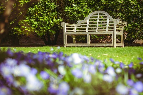 Kent House: contemporary 2-bed flat close to seafront