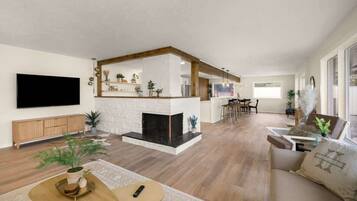 Télévision, cheminée, espaces bureaux