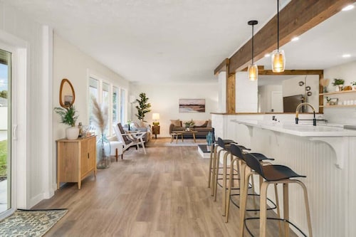 Modern Rancher Oasis  I  Gorgeous Pool