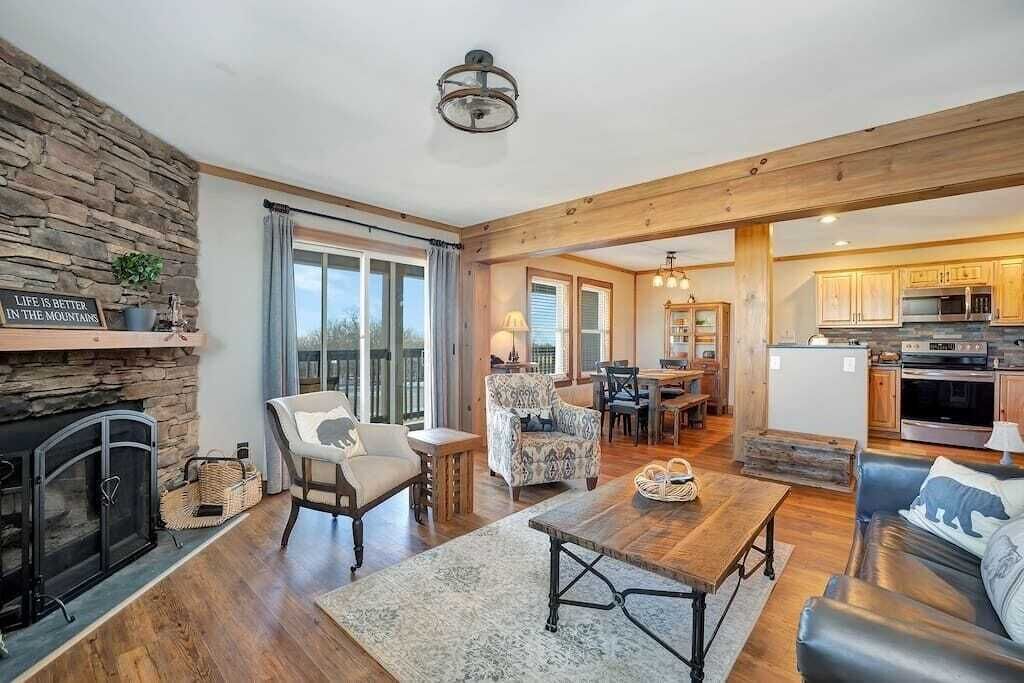 Downing's Creek/Pool/H.Tub/Sauna/Arcade/3rd Floor