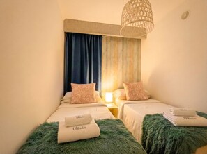 2 bedrooms, in-room safe, iron/ironing board, free WiFi