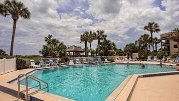 室外游泳池,恒温泳池