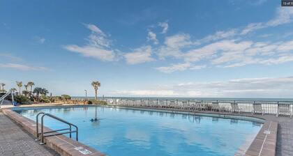 Oceanfront 🌊 Pool & Tiki 🍹direct Beach 🏖️ access