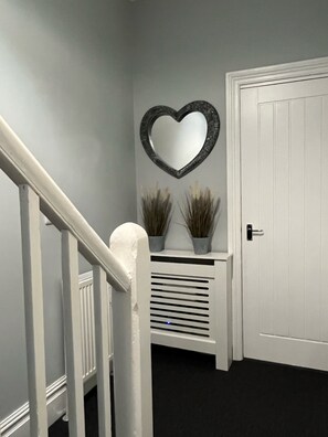 Interior - Large four bedroom home in Bournemouth
(bournemouth)