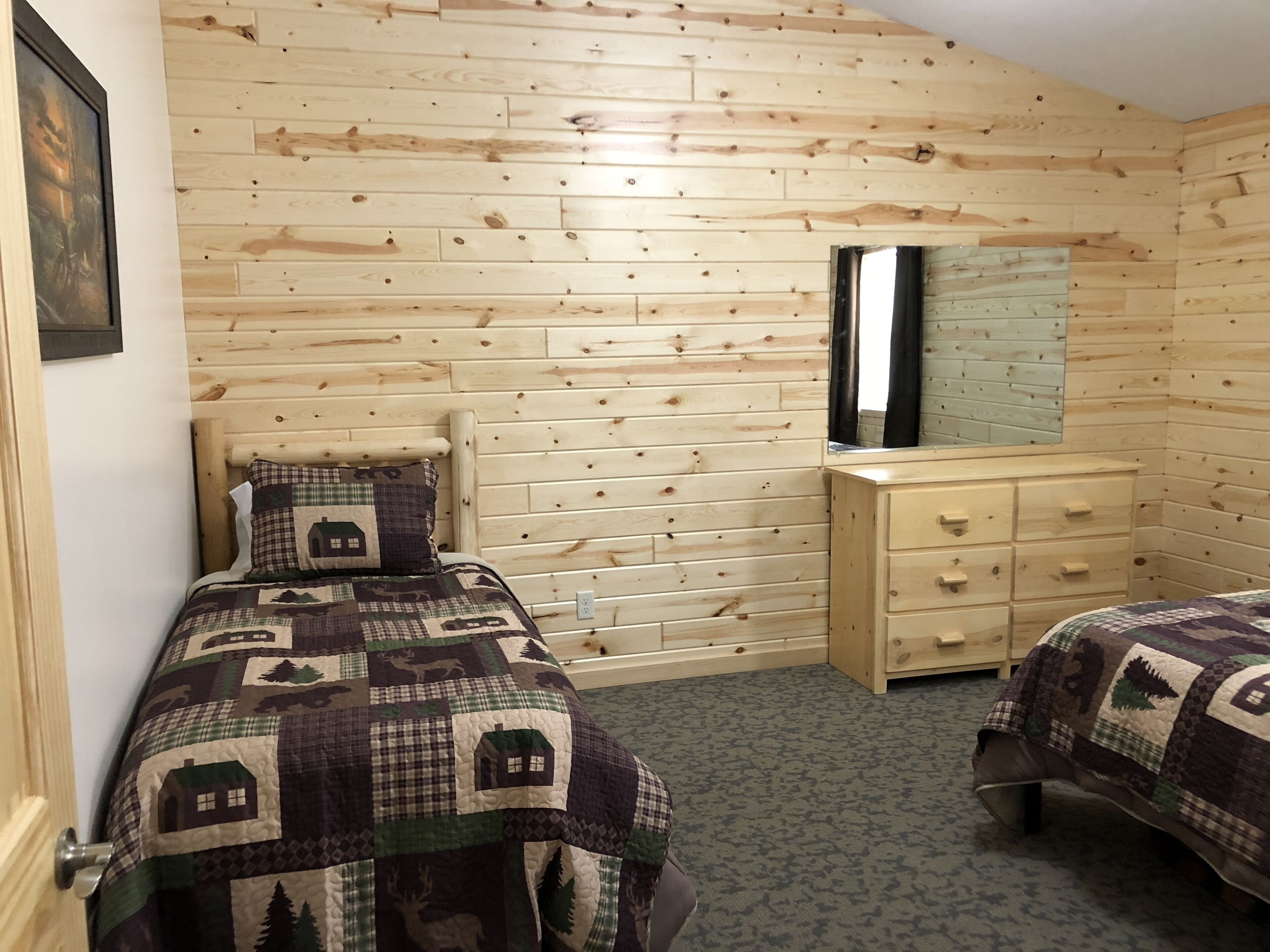 Cabin 12 Lakefront Amazing Views Kid & Pet Friendly Water Trampoline Dock Fishin