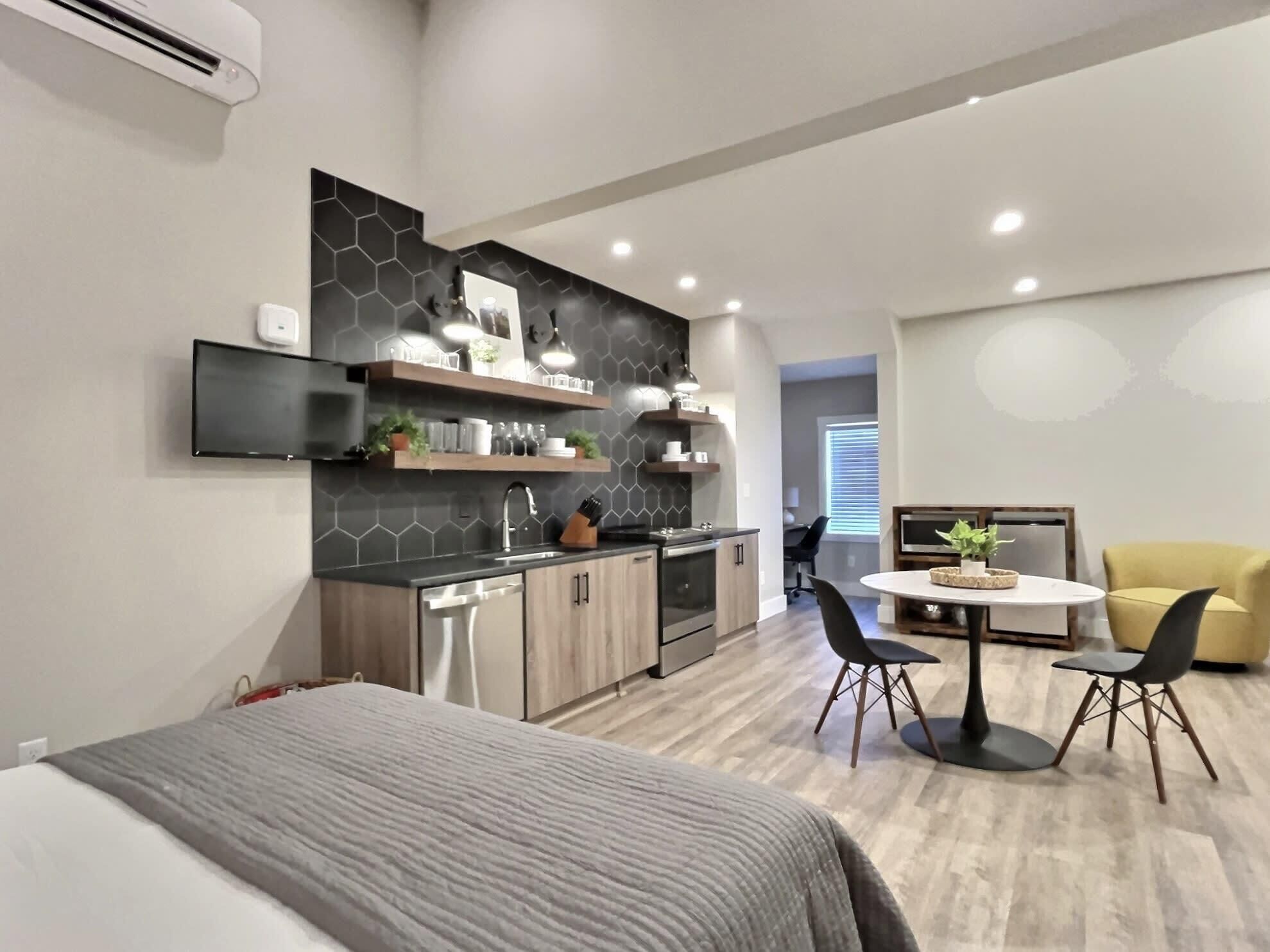 1 室のベッドルーム、アイロン / アイロン台、WiFi、ベッドシーツ