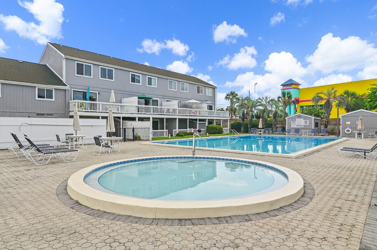 Photo 32 of Steps 2 Priv Bch~Pools~Renovated~PetFriendly~SouthBay by the Gulf 122 Salty Paws