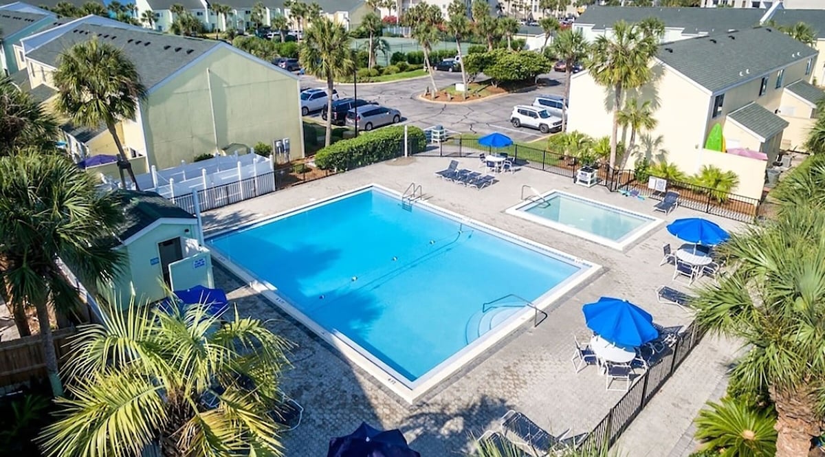 Photo 6 of Steps 2 Priv Bch~Pools~Renovated~PetFriendly~SouthBay by the Gulf 122 Salty Paws
