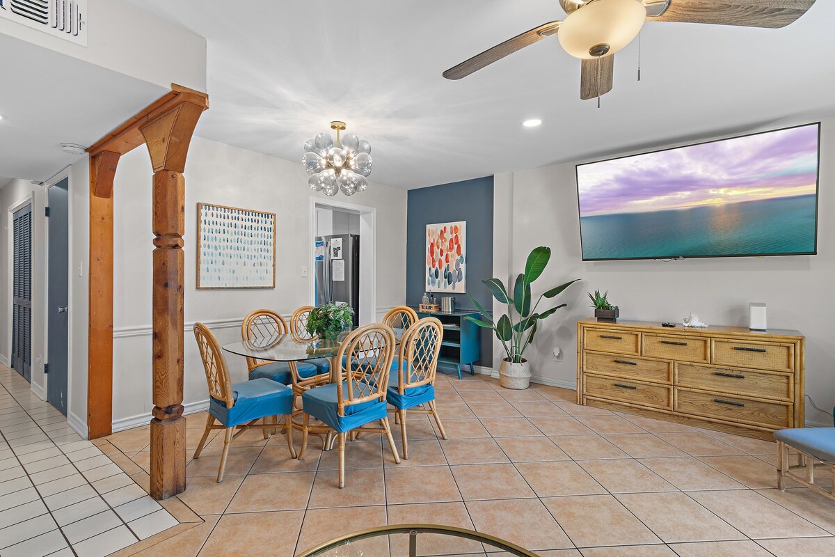 Photo 12 of Steps 2 Priv Bch~Pools~Renovated~PetFriendly~SouthBay by the Gulf 122 Salty Paws