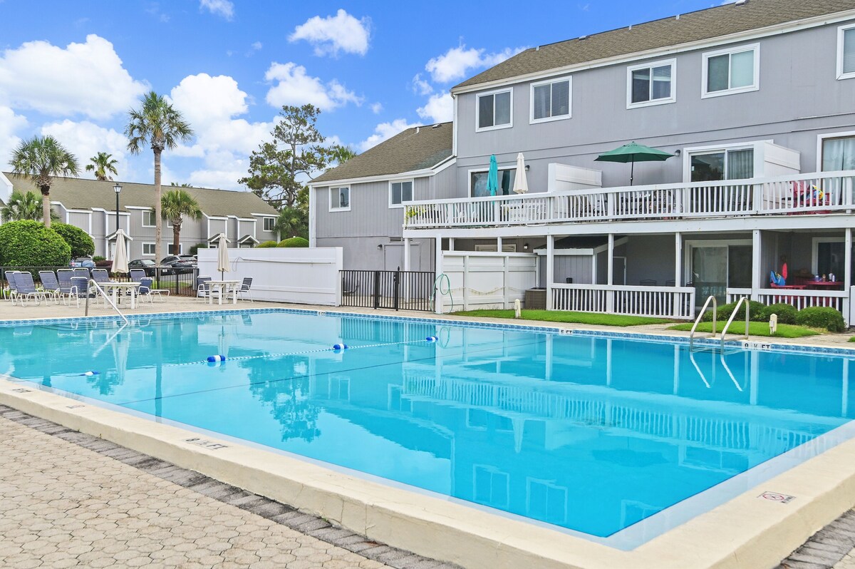 Photo 5 of Steps 2 Priv Bch~Pools~Renovated~PetFriendly~SouthBay by the Gulf 122 Salty Paws