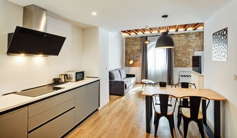 冰箱、微波炉、炉灶、洗碗机