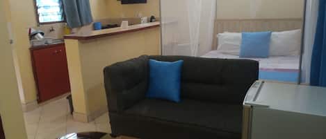1 dormitorio, tabla de planchar con plancha, wifi gratis