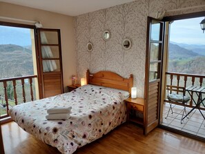 Habitación doble panorámica | Wifi gratis y ropa de cama 