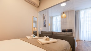 1 chambre, fer et planche à repasser, accès au Wi-Fi (inclus)