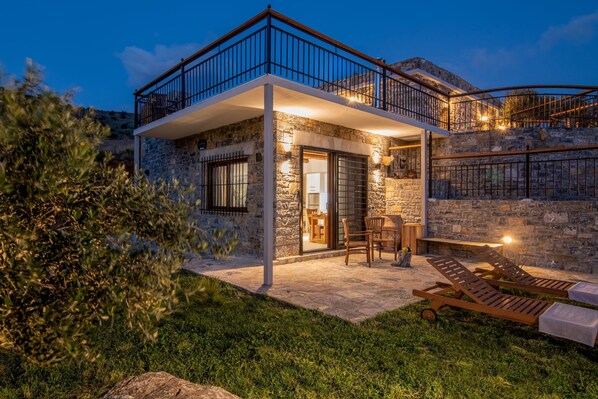 Exterior - Lotzetta Elena Suite with Hot Tub by Estia (Agios Vasileios)