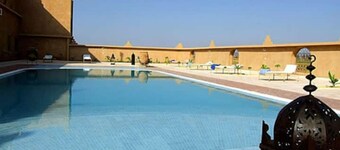 Charming cottage with terrace and pool