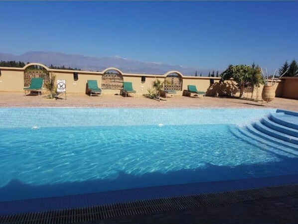 Piscine extérieure