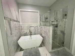 Combined shower/bathtub - 1932- Modern Fun House (420) (Decatur)