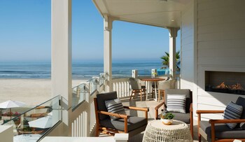 Hotel room view looking out at Shore House at The Del, LXR Hotels & Resorts