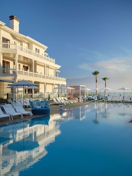 2 outdoor pools, open 8:00 AM to 8:00 PM, cabanas (surcharge) at Shore House at The Del, LXR Hotels & Resorts