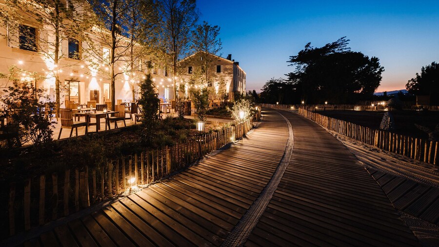 Le Hameau des Pesquiers Ecolodge, Curio Collection by Hilton