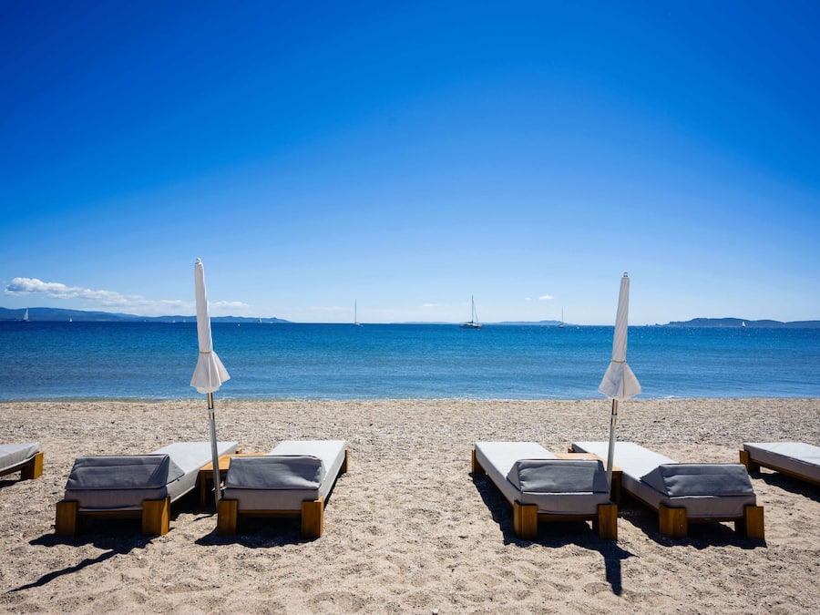 Private beach, white sand