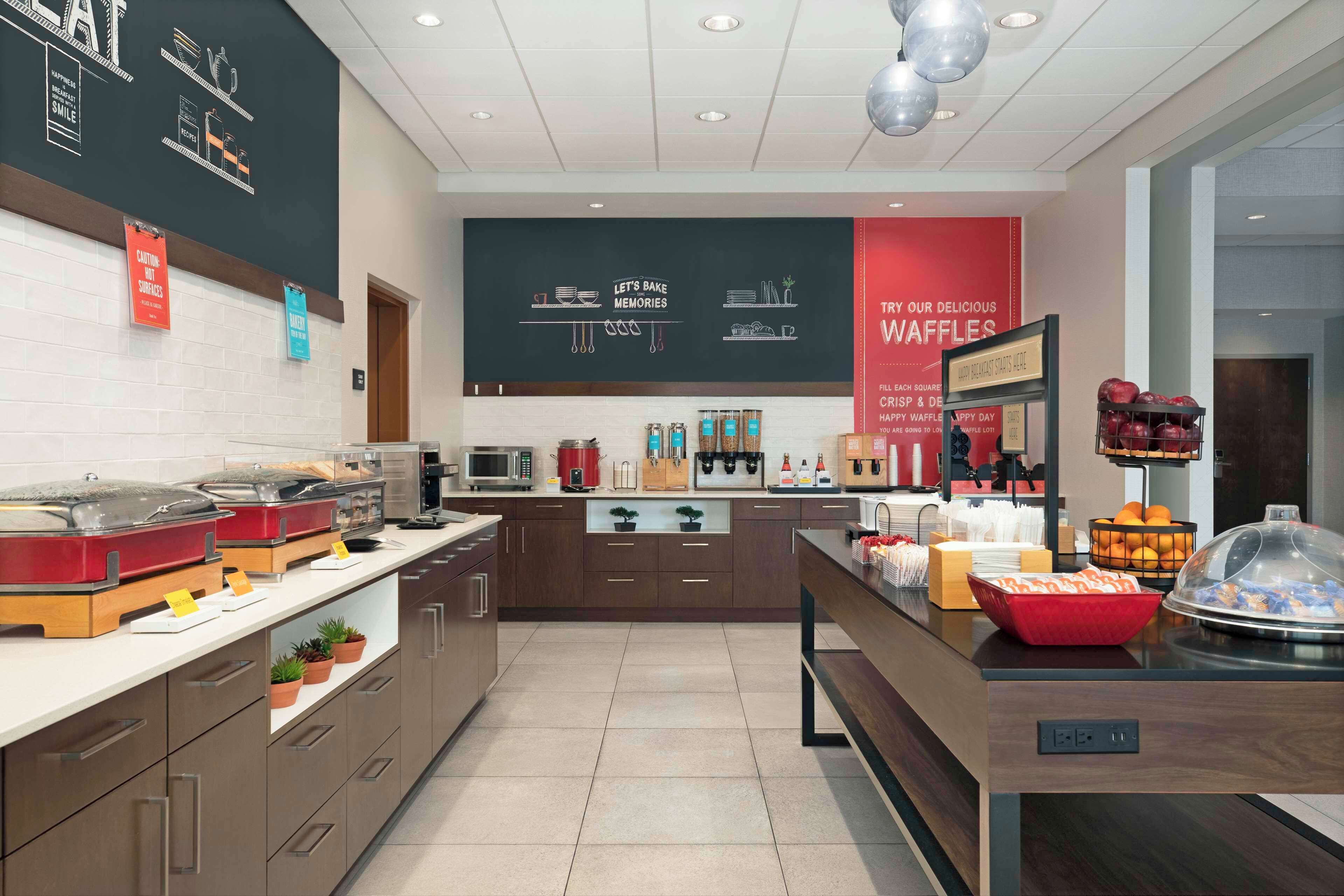 Colazione a buffet inclusa, servita tutte le mattine 