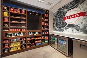 Snack bar - Hampton Inn by Hilton Port Hope Cobourg (Port Hope)