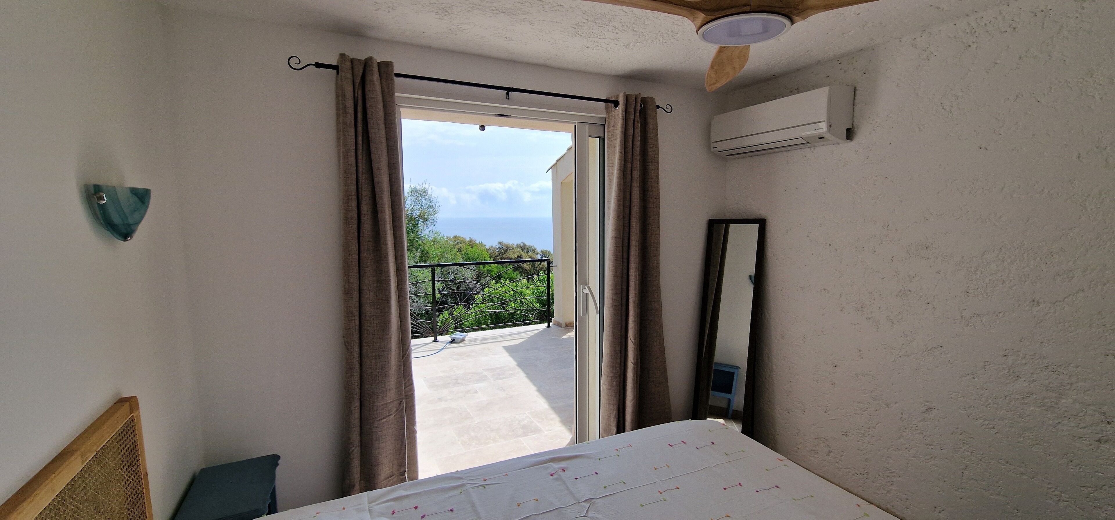 4 Schlafzimmer, Bügeleisen/Bügelbrett, WLAN, Bettwäsche