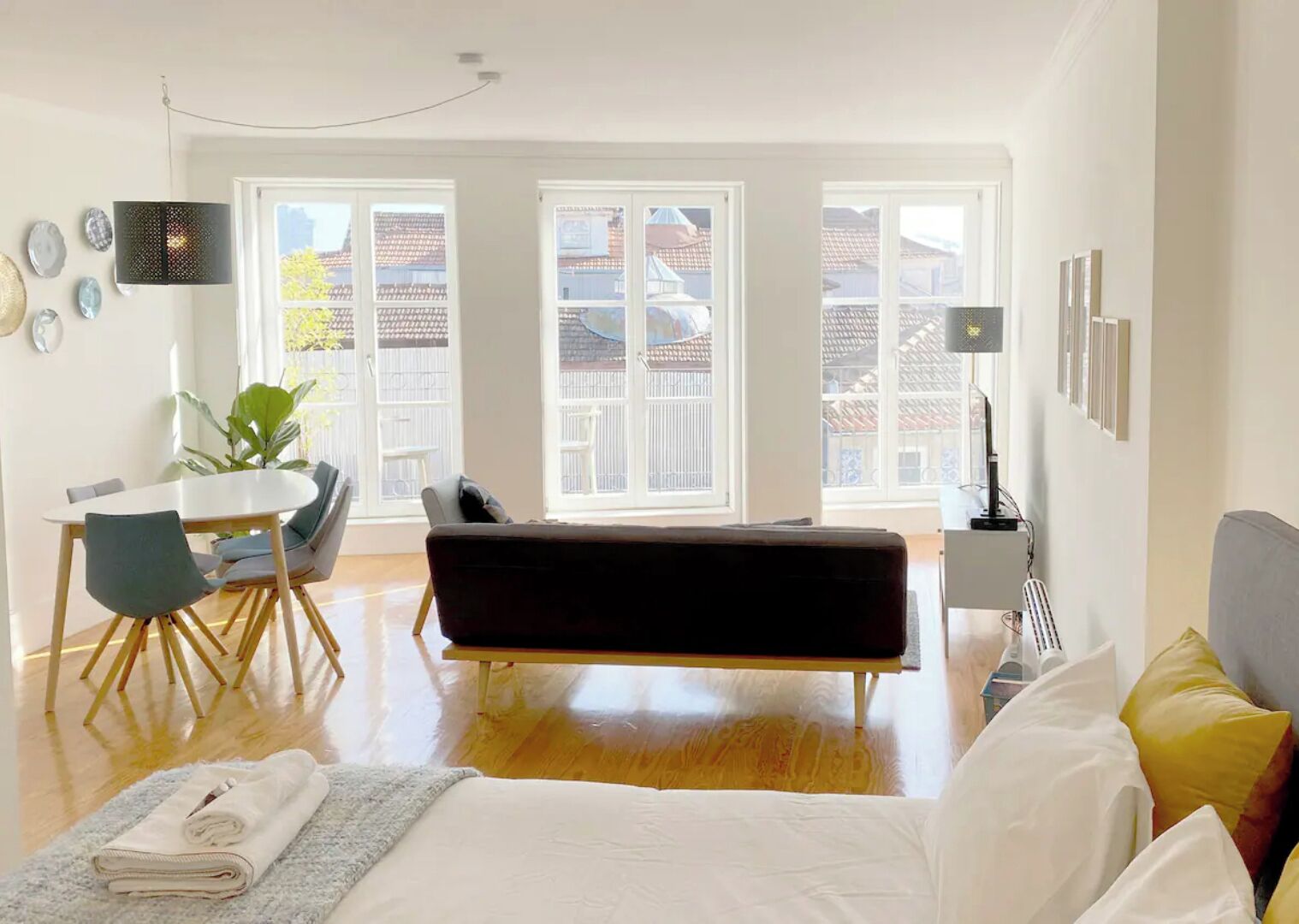 1 bedroom, WiFi, bed sheets