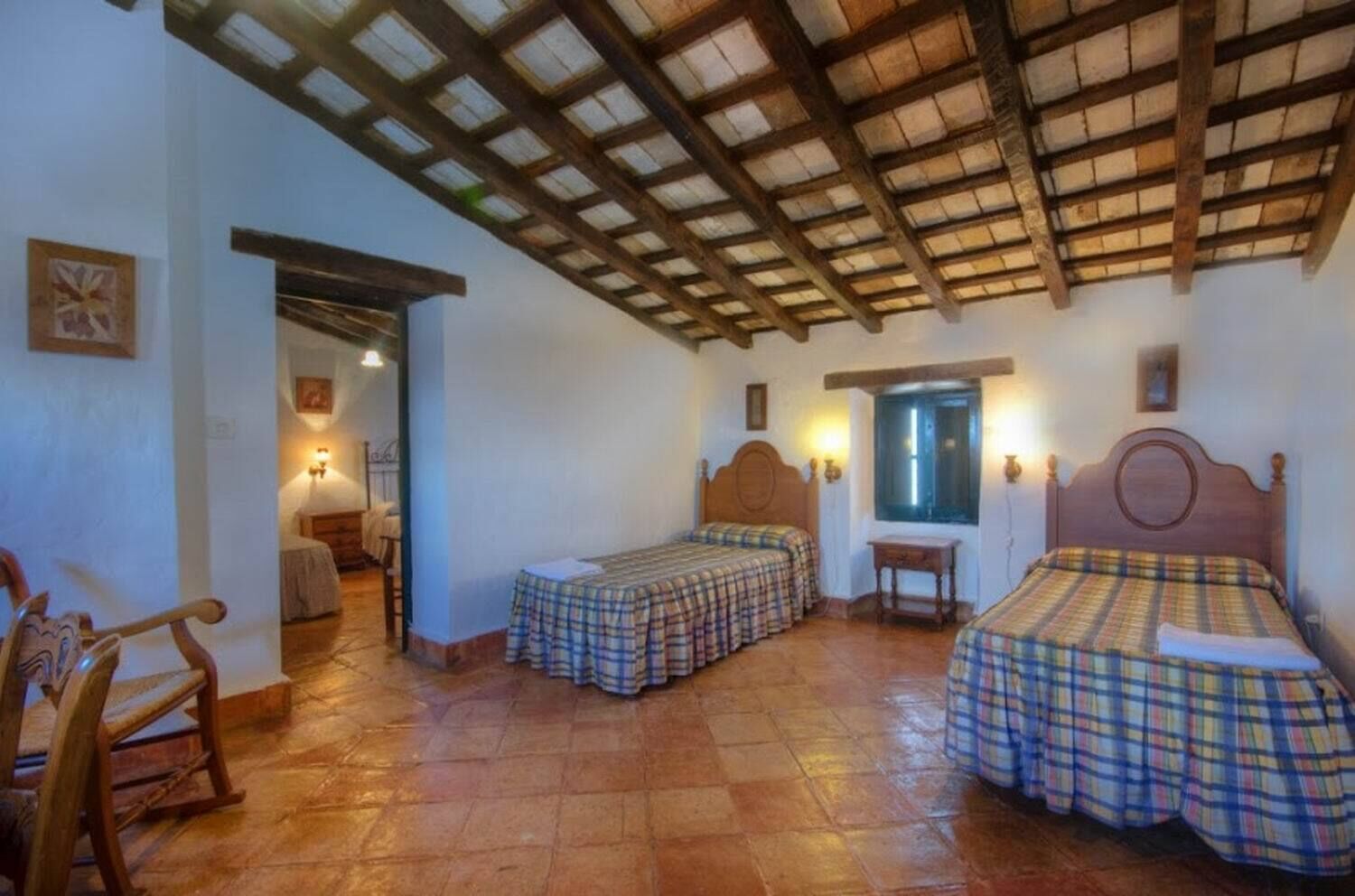 Lodging in a medieval hamlet, a wonderful experience. Restaurant,Info Point.Sl 3