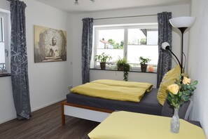 3 bedrooms, WiFi, bed sheets