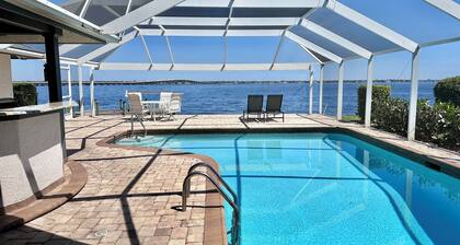 Stunning open water view 3 bedroom house, pool, private dock