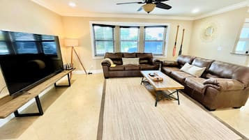 Smart-tv, Netflix, streamingtjänster och kontor