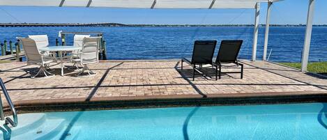 Piscine extérieure, piscine chauffée