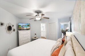 1 bedroom, WiFi, bed sheets - Sandcastle Condominiums Unit 113 (Port Aransas)