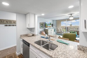 Interior - Sandcastle Condominiums Unit 113 (Port Aransas)