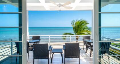 The Snook House at Tarpon Point ~ 4 Bed/4 Bath Oceanfront Home