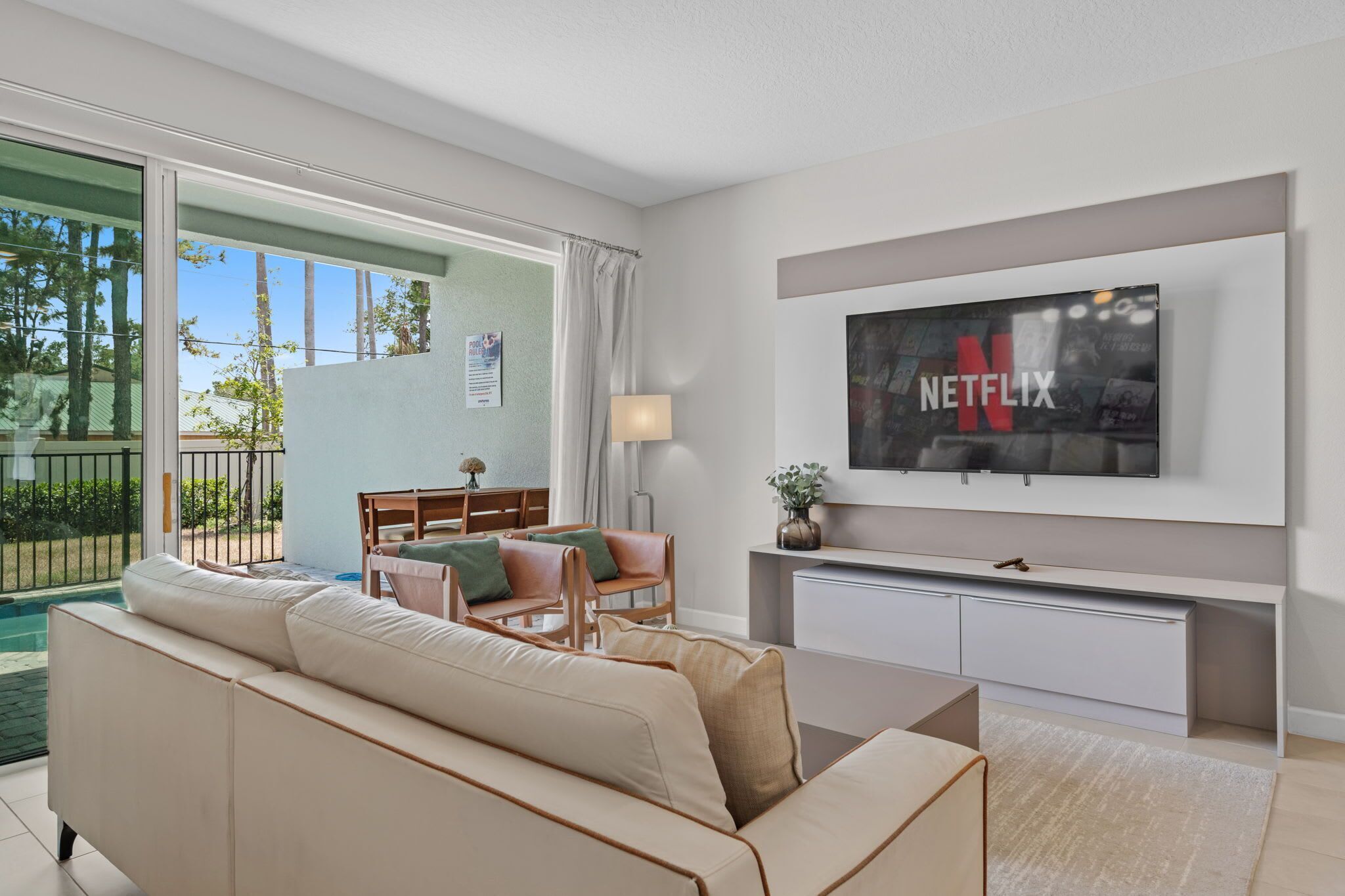 Télévision, espaces bureaux